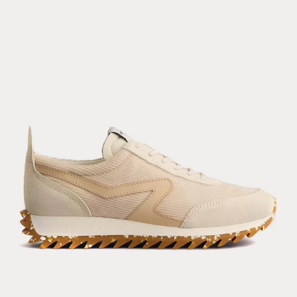 Rag & Bone Retro Runner Sneaker in cream